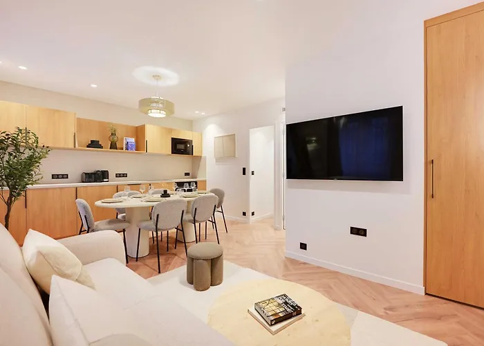 Serene - 2br 6p - Grenelle - Tour Eiffel Daire *